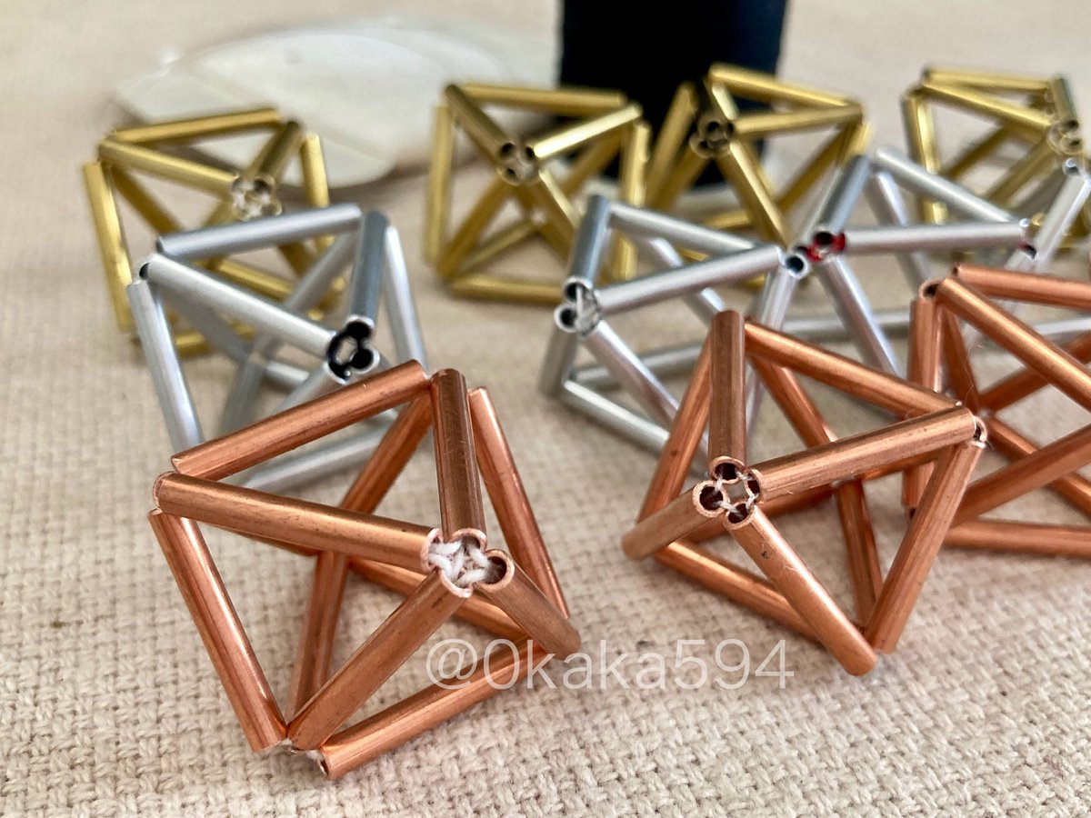 0kaka594's tweet photo. 9月20日に高岡・市場街に参加予定です。
金属ヒンメリのかんざしを出品します。見かけたらよろしくね✨🥳 https://t.co/HhLM9a4eDR