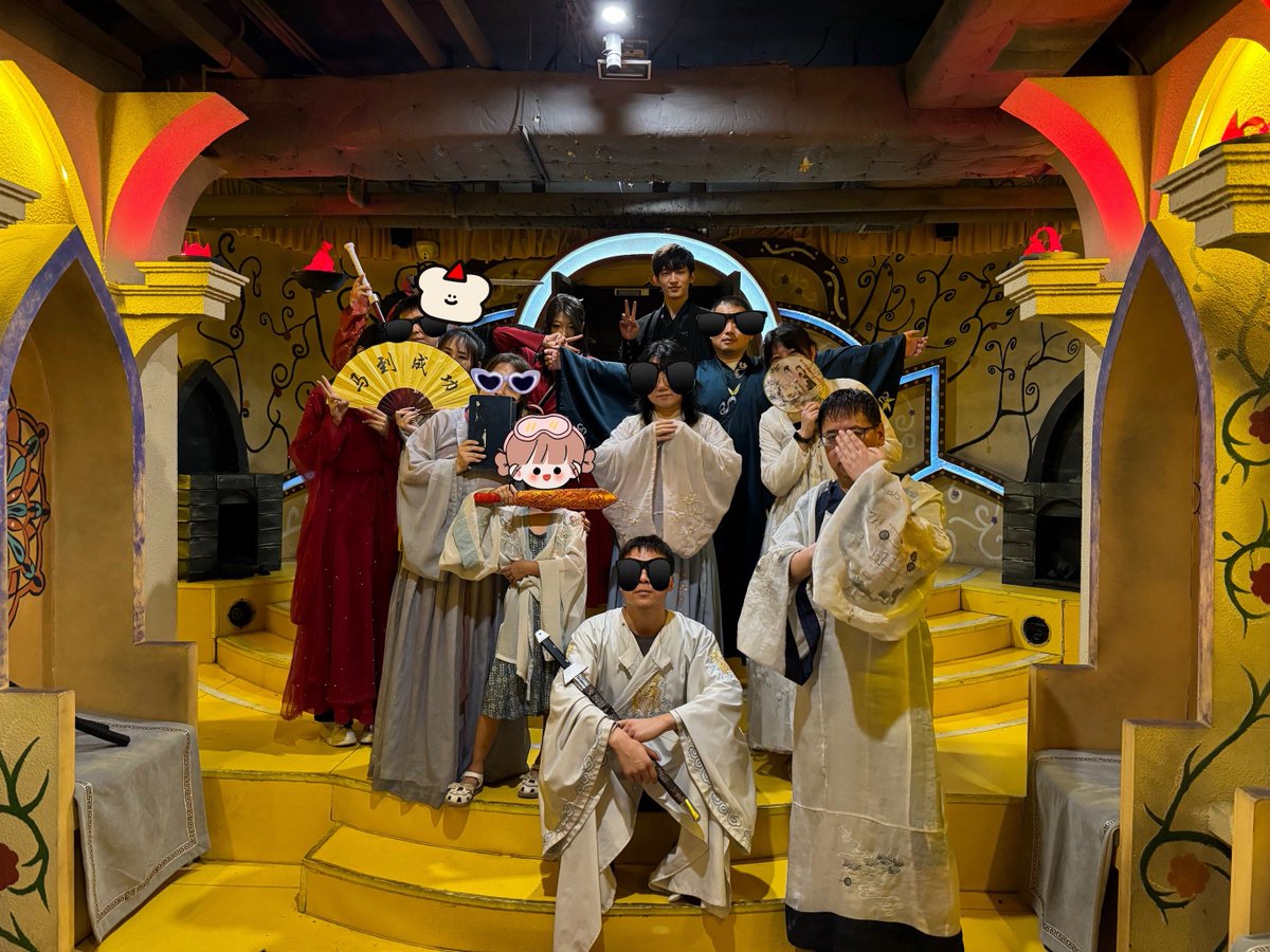 hwang51055's tweet photo. 周末拉搭子冲密室！NPC贴脸吓出表情包，解密烧脑到挠头，全程肾上腺素拉满，新手也能玩得嗨～ https://t.co/lBY3yh7cNB