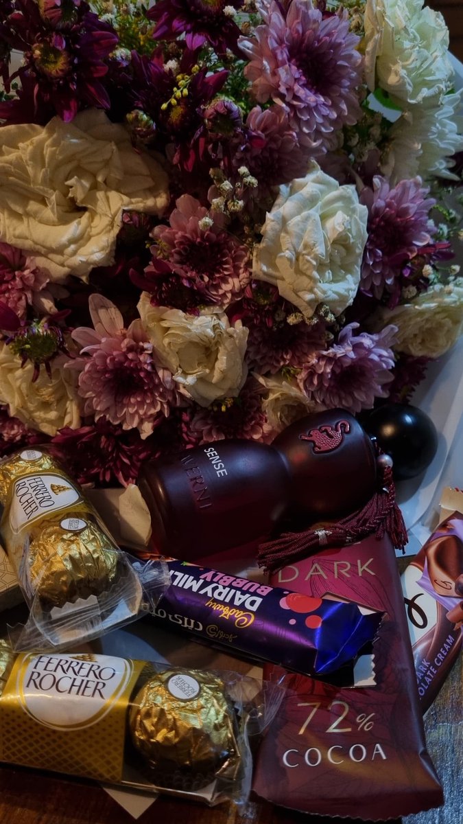 certainlynotzee's tweet photo. purple themed bday gifts ate my heart last month https://t.co/Mk4prT0amt