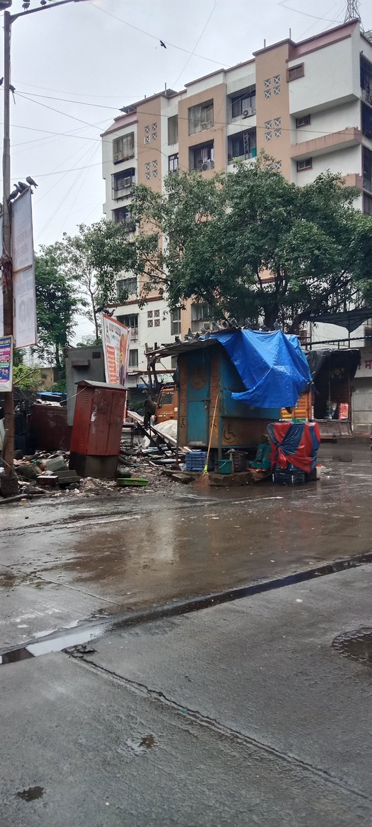 INCRakeshMulund's tweet photo. @mybmc @AshwiniBhide Ward no 112, Village road, sangetkar sudhir phadke road, Bhandup west. Why are these structures on the road and why s ward licence department doesn't take action. Immediately these material lying overnight on the road should be removed immediately. Mumbai getting worse on road. @CMOMaharashtra