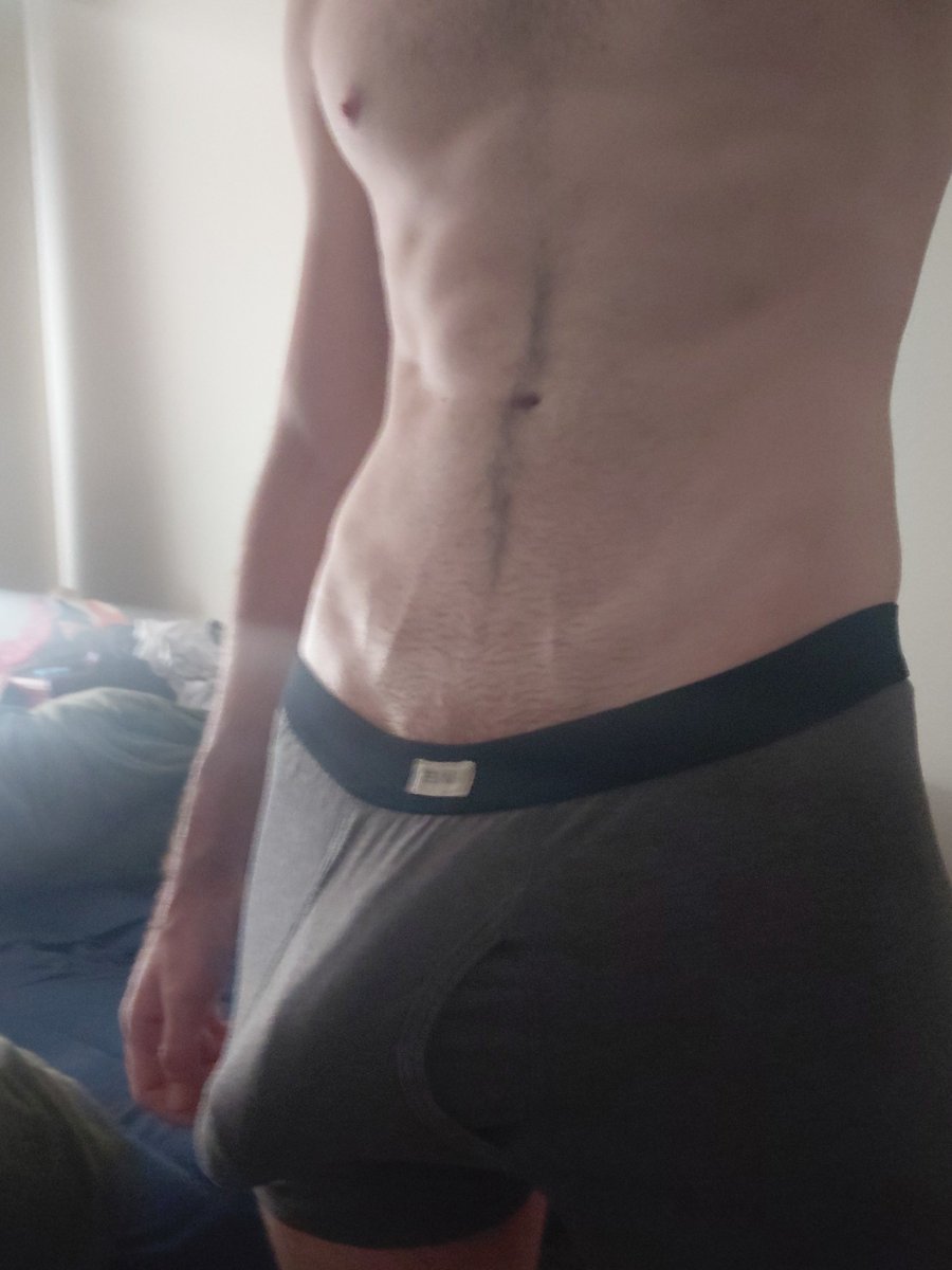 uncoveredthing's tweet photo. How your big brother opens the door when you knock, acting like nothing is wrong with a smirk https://t.co/zKe630RmeG
