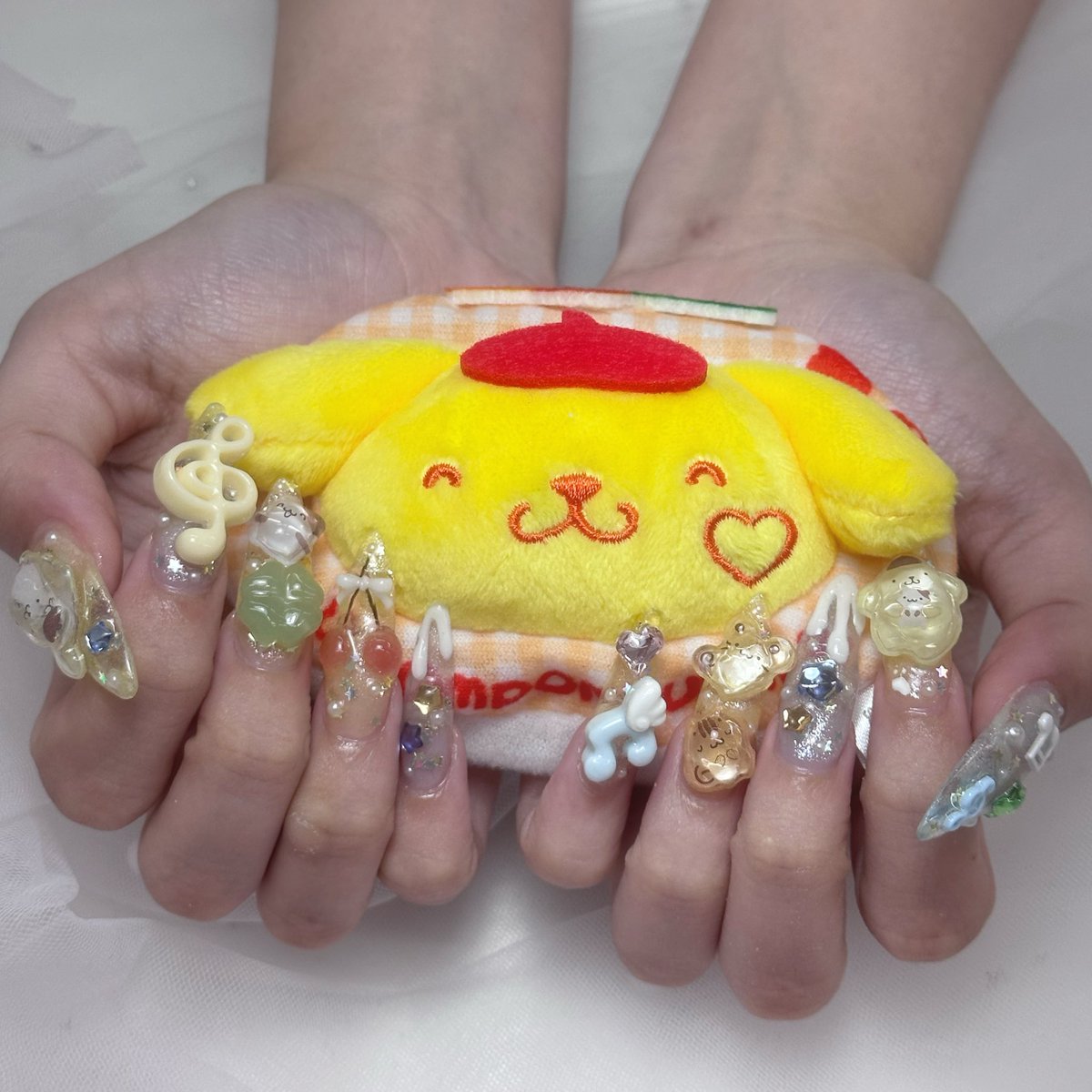 pmpm2o's tweet photo. にゅーねいる🍮💫 https://t.co/YvtHPzUPC3