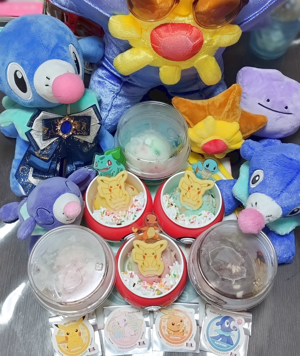 onagi_3's tweet photo. 31コラボ買ってきた😽🎀
まさかのステッカー自引きでやばい😭 https://t.co/Ee2KQnmI6f