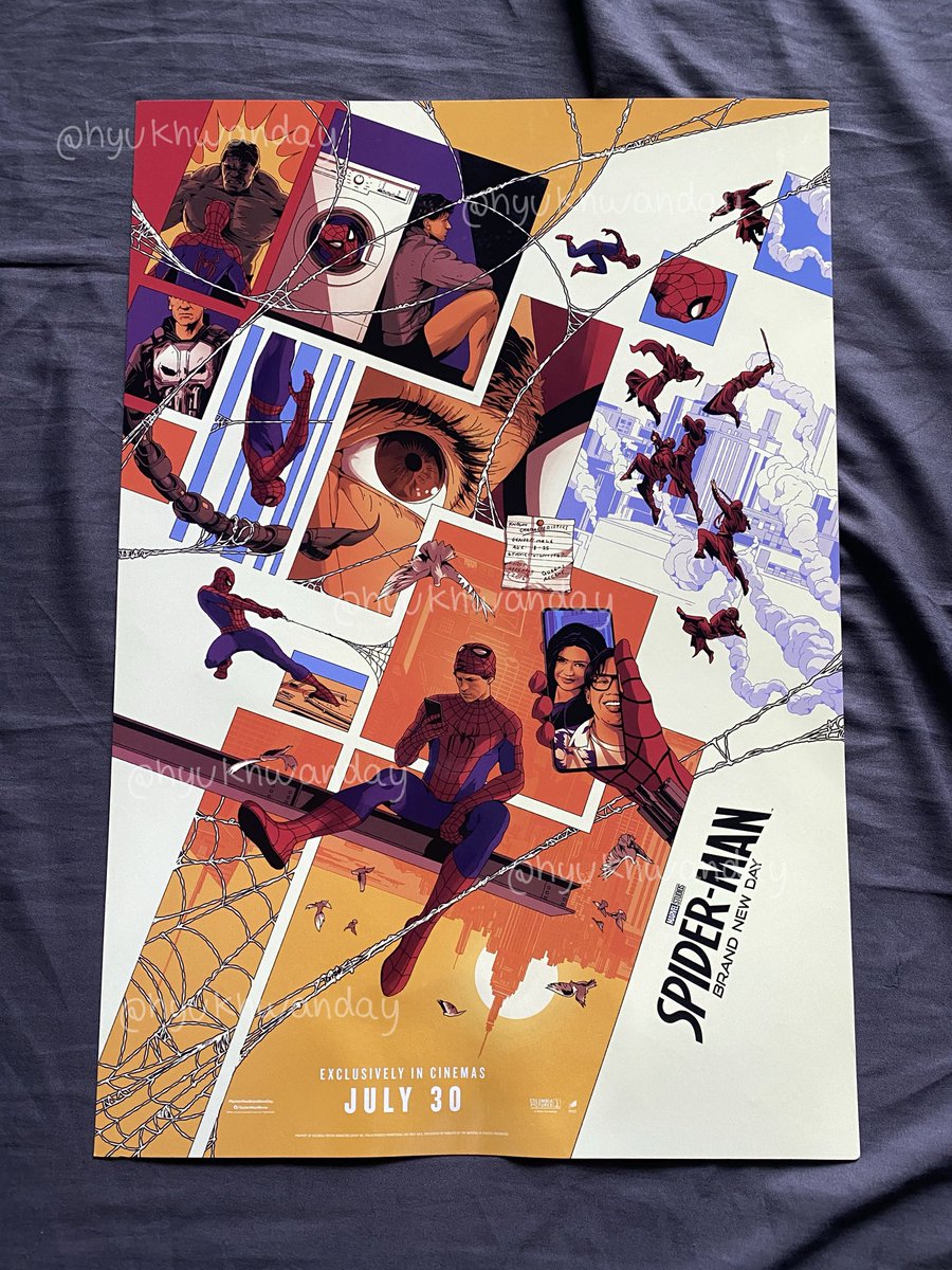 hyukhwanday's tweet photo. wts โปสเตอร์ Spider-Man 
#SpiderManBrandNewDay   

180฿ มีตำหนิตามรูป
นัดรับสยาม สามย่าน ที่อื่นลองคุยก่อนได้ค่ะ

#ตลาดนัดมาร์เวล #ตลาดนัดmarvel 
#ตลาดนัดspiderman https://t.co/GacJkk34OF