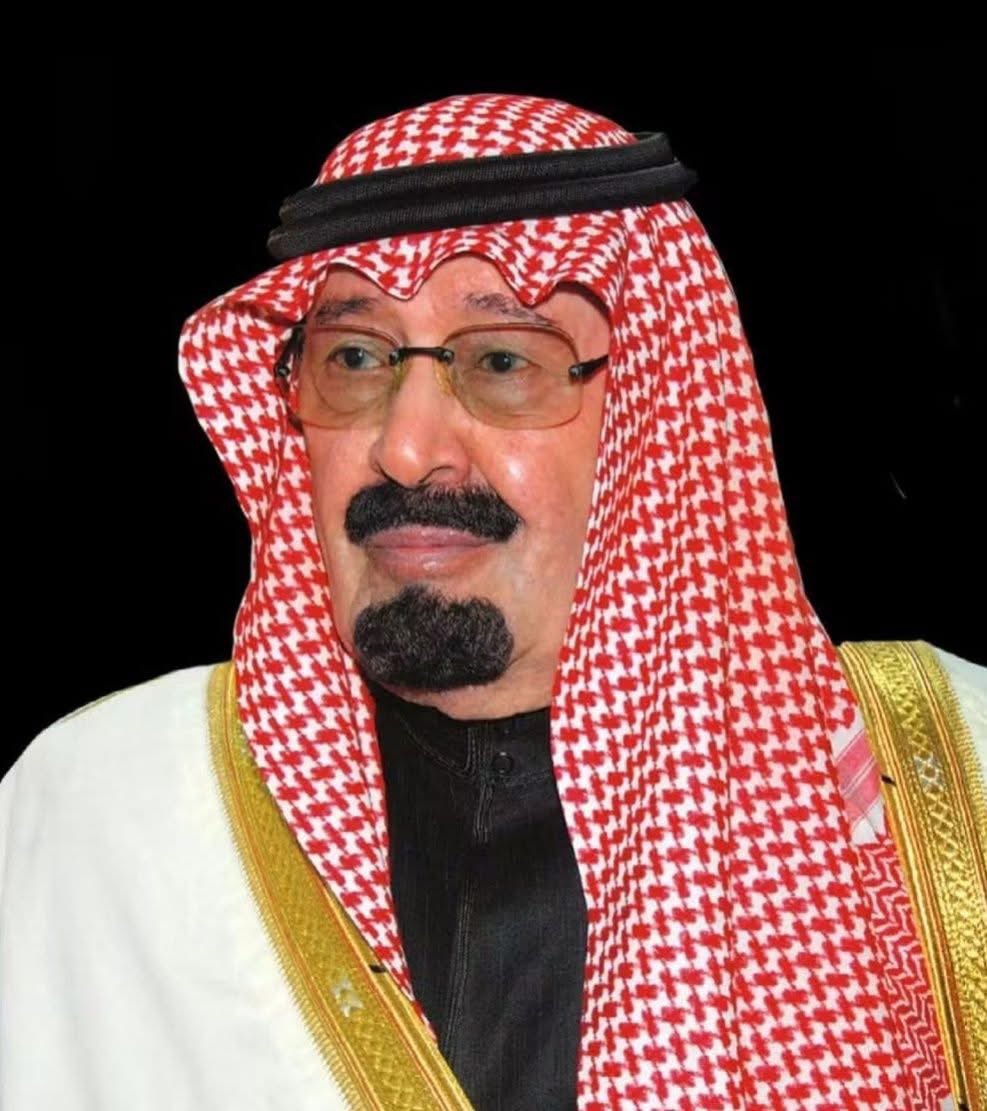 akiluno_a's tweet photo. ملك  الإنسانيه اللهم اغفر له وارحمه ووسع قبره وادخله الجنه مع النبيين والصديقين والشهداء وحسن أولئك رفيقا يارب العالمين 🤲💚🇸🇦💚 https://t.co/LFiv25syNz