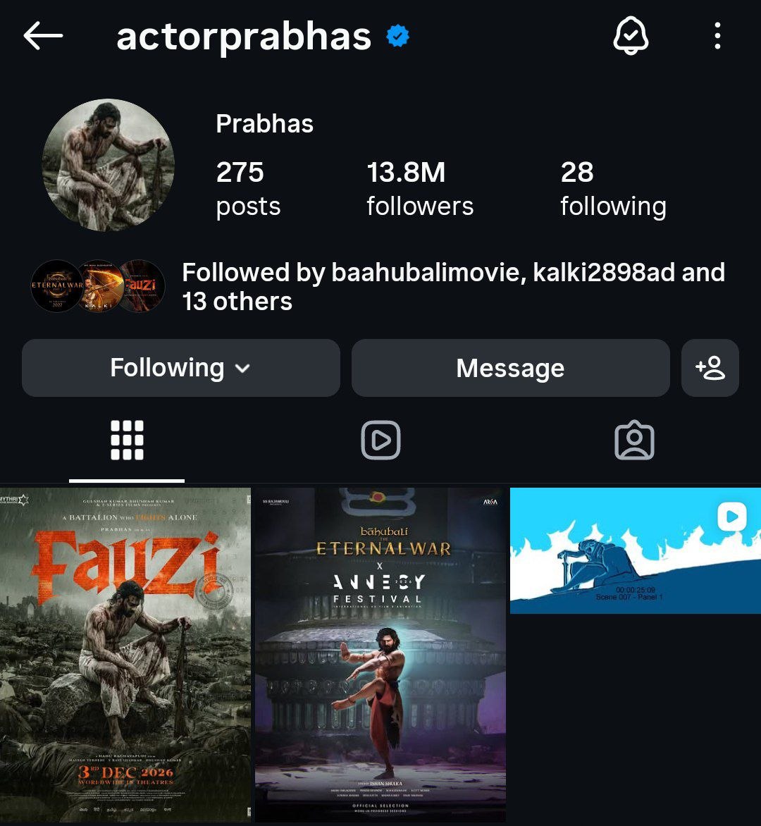 PrabhasNetwork_'s tweet photo. THE STAR HAS ENTERED #FAUZI MODE ❤️‍🔥🔥

Rebel Star #Prabhas changes His Facebook Profile, Cover Pic &amp; Instagram Profile Pic r to the #Fauzi Poster 🪖

When the Man himself sets the tone, you know something BIG is coming 🔥❤️‍🔥

#FauziOnDec3 😎🥵 https://t.co/mvxKr4nvOZ
