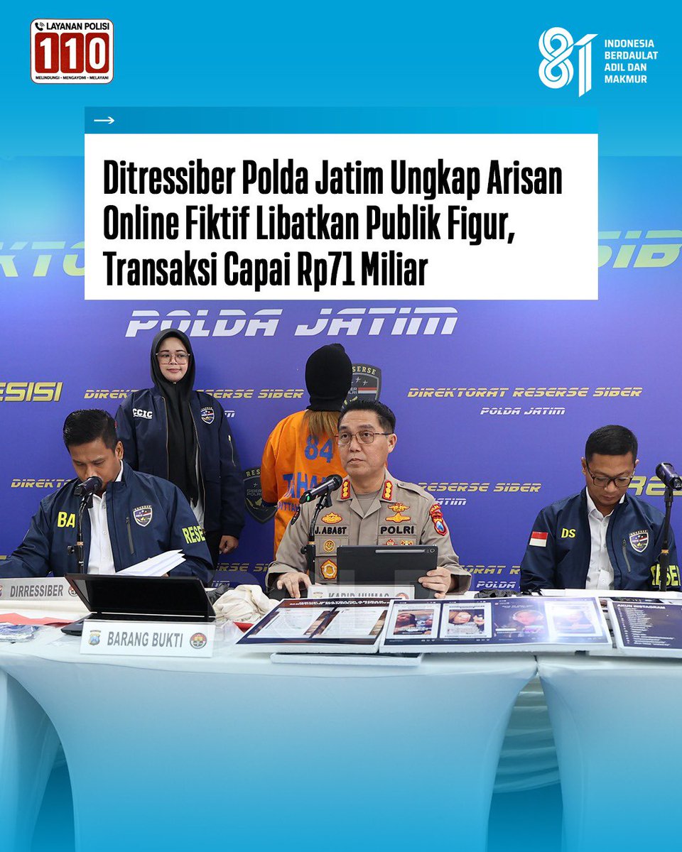DivHumas_Polri's tweet photo. Ditressiber Polda Jawa Timur mengungkap arisan online fiktif dengan mengamankan seorang tersangka berinisial JNK (27) warga Bali, yang disebut sebagai pemilik atau pengelola arisan online tersebut. Dari pemeriksaan diketahui JNK menjalankan arisan online dengan mempromosikan dan menawarkan berbagai program melalui akun media sosial dengan menggaet sejumlah artis dan selebgram. “Transaksi keuangan mulai dari Juni 2025 sampai dengan Juli 2026 terdapat transaksi yang berkaitan dengan arisan fiktif tersebut mencapai Rp71 miliar,” ujar Dirressiber Polda Jatim Kombes Pol. Bimo Ariyanto,  S.H., S.I.K., di Mapolda Jatim, Surabaya, Rabu (12/8). 

Dalam promosi tersebut, tersangka mencantumkan keterangan mengenai jaminan keamanan, kepercayaan, legalitas, serta testimoni untuk menarik calon anggota. Salah satu program yang ditawarkan menjanjikan keuntungan hingga 10 persen. Atas perbuatannya, tersangka JNK dijerat dijerat Pasal 45A Ayat (1) juncto Pasal 28 Ayat (1) dan/atau Pasal 51 Ayat (1) juncto Pasal 35 Undang-Undang Nomor 11 Tahun 2008 tentang Informasi dan Transaksi Elektronik (ITE), sebagaimana telah diubah, serta Pasal 492 Undang-Undang Nomor 1 Tahun 2023 tentang KUHP dengan ancaman pidana penjara paling lama enam tahun dan denda paling banyak Rp1 miliar.