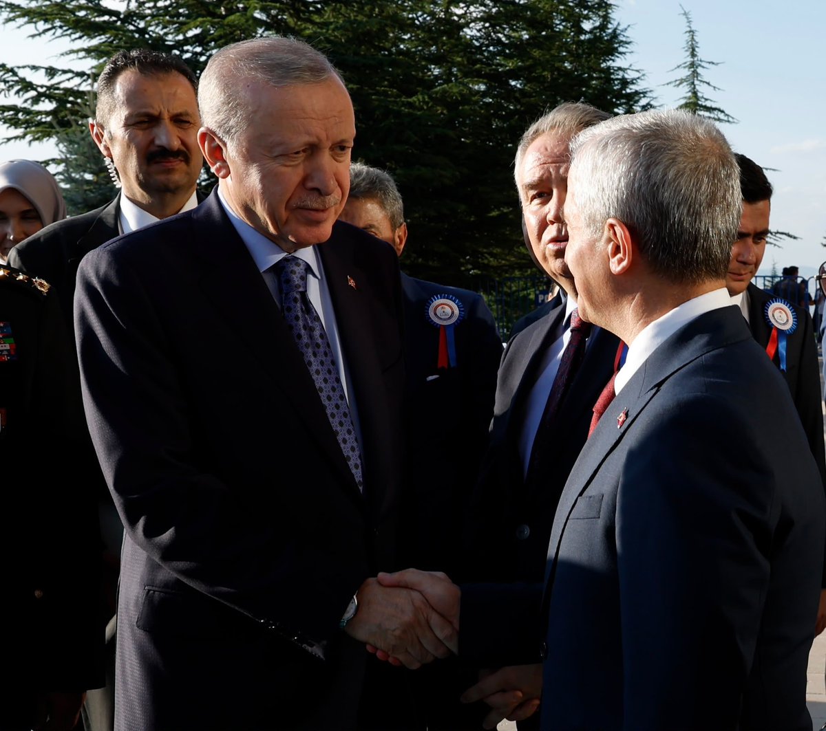 mtahmazoglu's tweet photo. Cumhurbaşkanımız Sayın @RTErdogan’ın teşrifleriyle gerçekleştirilen Jandarma ve Sahil Güvenlik Akademisi Mezuniyet Töreni’ne katıldık.

Vatanımızın huzuru, güvenliği ve bekası için görev yapacak yeni mezunlarımızı tebrik ediyor, vatana ve millete hayırlı hizmetler gerçekleştirmelerini temenni ediyorum.

Rabbim yollarını açık, görevlerini hayırlı eylesin. 🇹🇷

📍#Ankara

#Şahinbey #Gaziantep