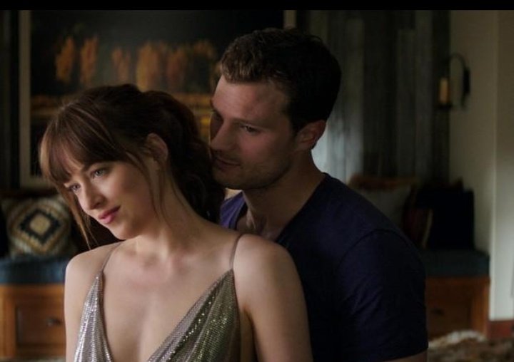 novyraai's tweet photo. Fifty Shades of Grey (2015) 🔥
A story of intense attraction, mystery, romance, and complicated emotions between Anastasia Steele and the enigmatic Christian Grey. ❤️‍🔥
One meeting changes everything. https://t.co/2K2Yaa6Lxg