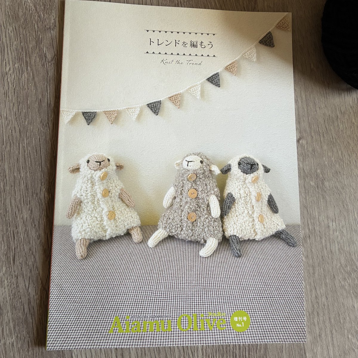 KnittingBerrys's tweet photo. 買えない買えない、、、ともやってたら買えた🙌
指定糸は売り切れらしいけど、在庫は衣裳ケース15個分の4桁玉。
探せば手持ちの糸でいけそう。

やっぱり在庫糸は私にとって財庫。

#ひつじのきせかえ 
#あみもの https://t.co/bpcvoTn2cN