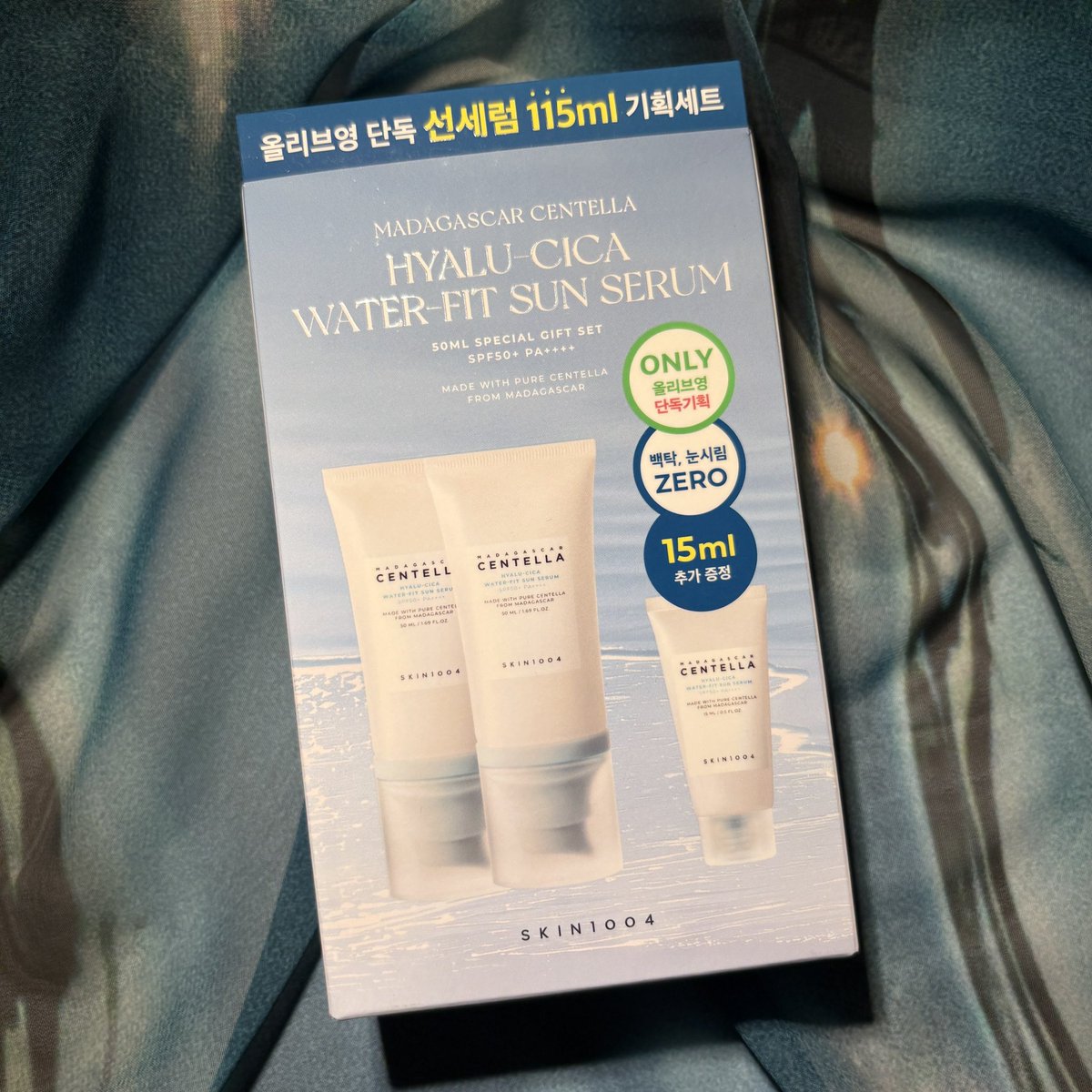 0611Social_'s tweet photo. #광고​
#알티 한 5명에게 @SKIN1004_KOR 의 히알루 시카 워터핏 선세럼 50ml 본품과 15ml 미니를 선물하오🎁​
​
매일 화장하기 전에 꼭 발라주는 이 녀석! 아주 손이 잘 가는것을 보니 잘 만든 물건임이 분명하구려^_^👍​
​
올영 단독 기획세트가 준비되었다 하니, 오래 써온 후기를 이어보겠소! https://t.co/si63aEkd8R