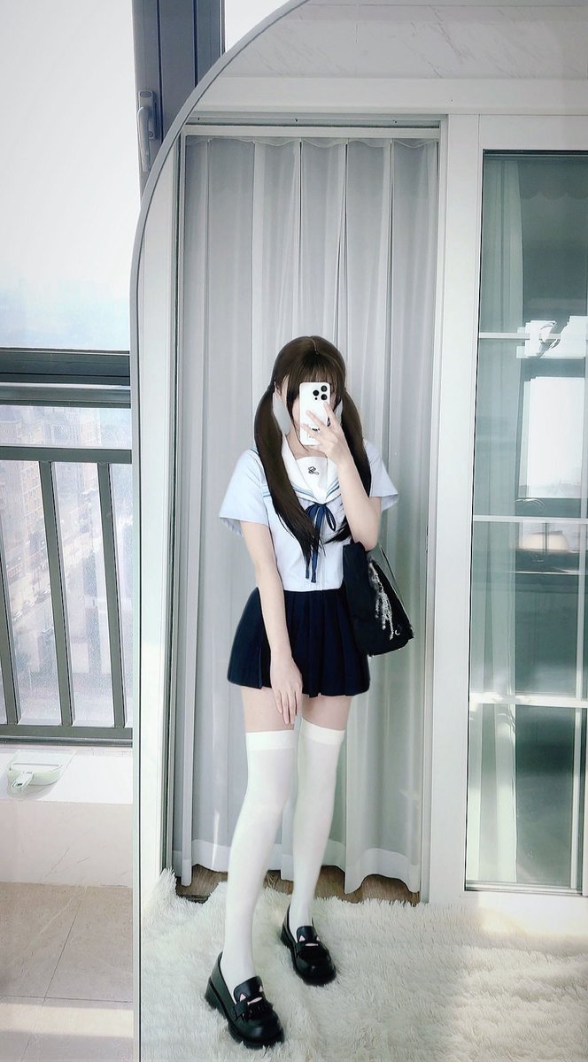 qingsui98's tweet photo. #成都
不是所有的相遇都需要铺垫，最高级的震撼，常常来自不期而遇的惊心动魄。

https://t.co/NiSn53KjCO https://t.co/pVyYqy3be0
