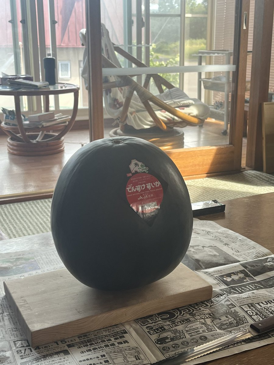 takeyugon's tweet photo. これから、入刀🔪
実家の夏休み https://t.co/N7gy6pJCmw