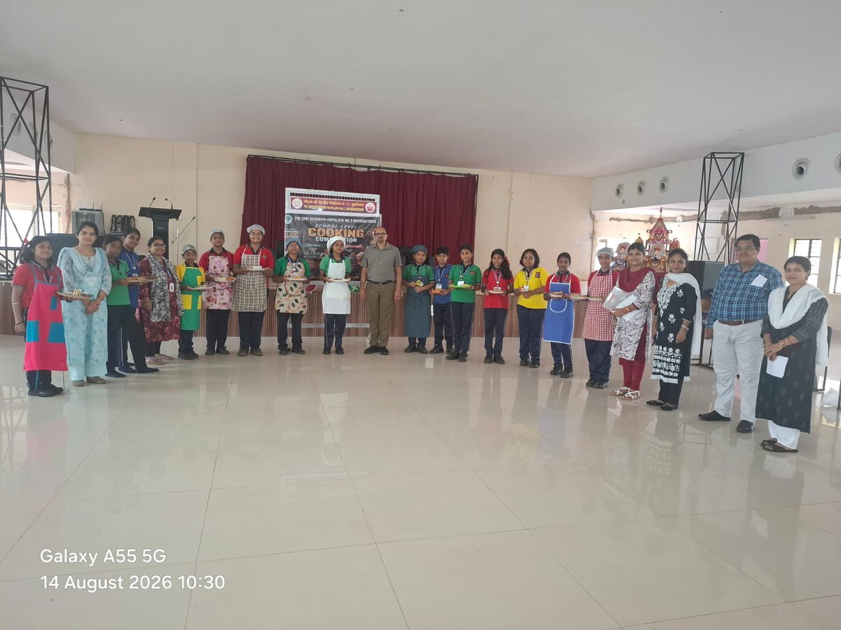 kv316064350's tweet photo. A vibrant School-Level Cooking Competition was organised, bringing together creativity, culinary skills and healthy competition. Our young chefs participated with great enthusiasm, showcasing their talent, innovation and passion for cooking.
#SchoolActivities #CookingCompetition https://t.co/2OBx0qJX44