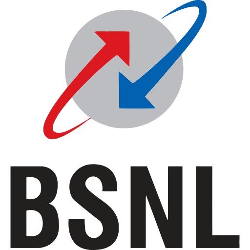 Miss_Niyati's tweet photo. इतना बेहतरीन ऑफर दिया है BSNL ने JIO एयरटेल बर्बाद हो जाएगा🥲.....

BSNL के चेयरमैन श्री ए. रॉबर्ट जे. रवि ने Airtel और jio के बढ़ते टैरिफ ओर रिचार्ज पर 

अपना एक नया प्लान स्टार्ट किया है जिसमें मात्र ₹1 में फ्रीडम ऑफर है

ये ऑफर केवल 12 अगस्त से 12 सितम्बर तक रहेगा इसमें jio और Airtel यूजर sim पोर्ट भी कराए तो उन्हें 24 दिन 1gb डाटा ओर कॉलिंग की सेवा फ्री मिलेगी

ऑफर तो काफी अच्छा हे लेकिन दिक्कत सबसे बड़ी यही है कि BSNL के गांव में Network 🛜 टॉवर पर चढ़ कर भी नहीं आते😛

अगर BSNL नेटवर्क पर काम कर ले सही तो JIO ओर AIRTEL को काफी पीछे छोड़ सकती है

Jio के कुल एक्टिव यूजर...50 करोड़
एक यूजर से कमाई ₹215.6 प्रति महीना

Aairtel कुल यूजर 48.68 करोड़
एक यूजर से कमाई ₹264 रुपए

वही BSNL एक्टिव यूजर 6.5 करोड़
एक यूजर से कमाई ₹102 रुपए

सबसे कम पैसा BSNL लेता लेकिन इसका नेटवर्क अच्छा हो जाए तो इन दोनों को पीछे छोड़ सकता