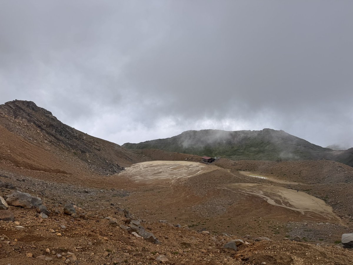 onevia515's tweet photo. 今回は御嶽山！
途中で雨降ってきたりして大変だったけど楽しかった👍 https://t.co/j4H1CeHzzu