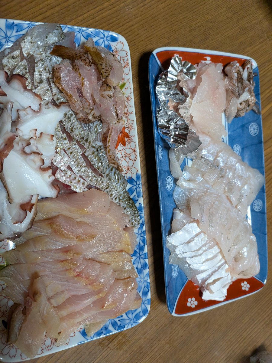 AriAri1571's tweet photo. @Z0tt7CBuzrdsXZO 釣って食いまくってた(●︎´▽︎`●︎) https://t.co/EeFRtbQWD1