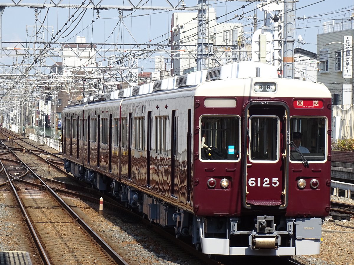 dtako8410's tweet photo. 本日8月14日に6025fの返却回送がありました。
撮影されてた方々お疲れ様です。 https://t.co/CKA9i7pqwf