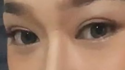 tkffldk's tweet photo. @ohmy_beautybank Yg charcoal gray https://t.co/KBbCVppOTl

Ini perbandingan kl cahaya natural sm kena flash. Kalo di cahaya natural bagus bikin mata glowy https://t.co/pmL71qPZKW