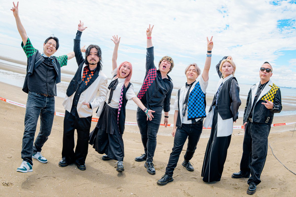maysonsparty_jp's tweet photo. ||◤𝑻𝒉𝒂𝒏𝒌 𝒚𝒐𝒖◢||

🗓️ 8月14日（金)ZOZOマリンスタジアム＆幕張メッセ
『𝐒𝐔𝐌𝐌𝐄𝐑 𝐒𝐎𝐍𝐈𝐂 𝟐𝟎𝟐𝟔』
BEACH STAGE 12:30〜13:00
MAYSON's PARTY

📸 by @Sugi_Yu7 

#MAYSONsPARTY https://t.co/ud1ctsxjgf