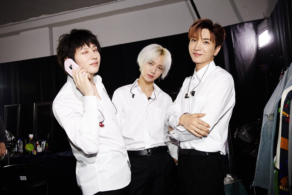 yesungthailand's tweet photo. เสาร์นี้มีใครไปคอน 83 ไลน์ไหมคะ 🙋🏻‍♀️

📣 โปรเจคตอนนี้ผ่านการอนุมัติครบแล้ว แต่ยังขาดคนมาช่วยวางอุปกรณ์ตอนเช้าอีก 5 คนค่ะ 🚨

ใครพักใกล้อิมแพค หรือแวะมาตอนเช้าได้ ขอแรงมาช่วยวางโปรเจคหน่อยนะคะ🙏🏻 ช่วยกันแป๊ปเดียว เสร็จแล้วไปนอนพักต่อได้ค่ะ 🛌

#SuperJunior_83z_1983_BKK https://t.co/Icn5sG3RWh
