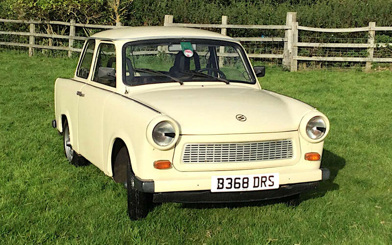 5NowXe's tweet photo. Trabant 601

The Trabant 601 was an outdated East German car bought only due to a lack of alternatives. Despite long wait times, over three million were sold. 

When Germany reunified, locals eagerly bought better West German cars, putting Trabant out of business. https://t.co/iVdOg2Ogbp
