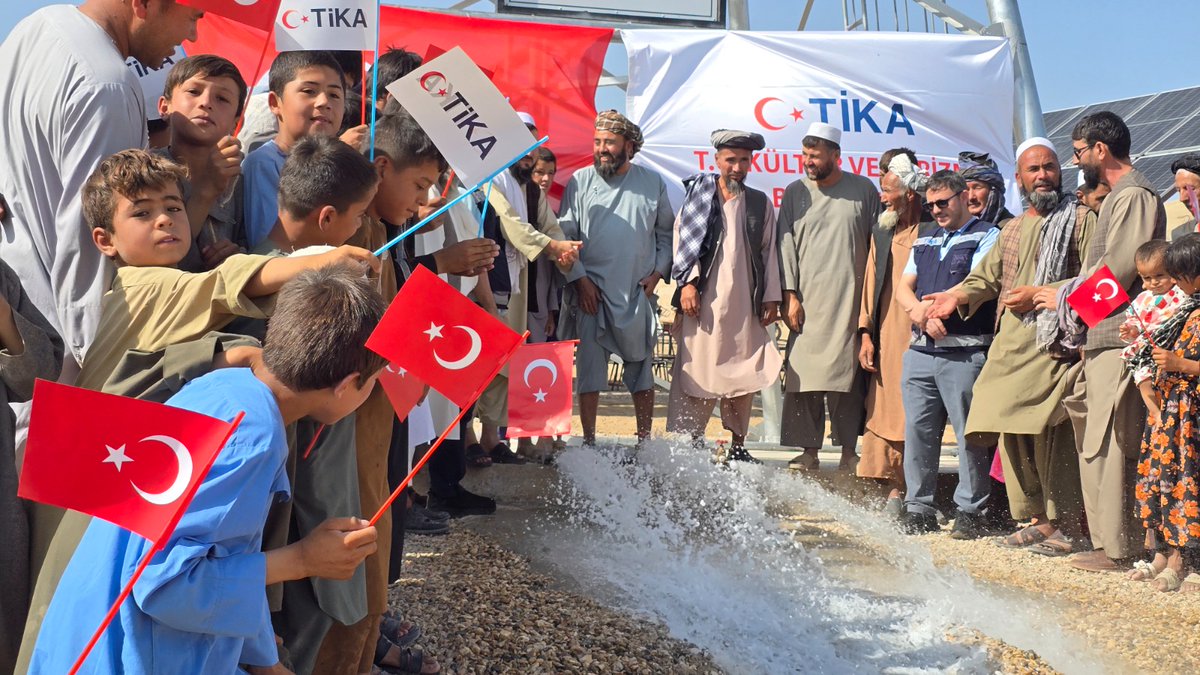 Tika_Mezari's tweet photo. TİKA, Afganistan’ın Cevizcan vilayeti Hoca Doku ilçesinde gerçekleştirdiği Su Temini Sistemi Projesi ile binlerce kişinin temiz ve güvenli içme suyuna erişimini sağladı.1/6 https://t.co/S5AKf4SiwI