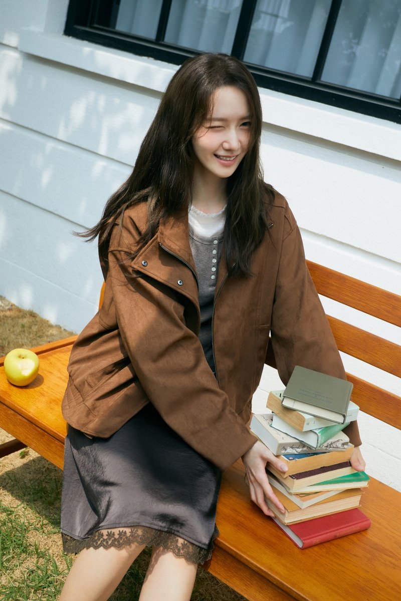 mystarmyangel's tweet photo. [COMPILATION] 260814 YoonA - Depound 2026 Fall 1st Collection with Lim YoonA (1/4)

All photos + DL (67P): https://t.co/rYWRQlVcR8

Retrieved and organised the photos in order with the most HQ possible from below sources:
https://t.co/pGnuQAIIcE
https://t.co/bbJJG1SogG
https://t.co/IH7gXJ4KFP (need VPN)

#임윤아 #LimYoonA #윤아 #YoonA