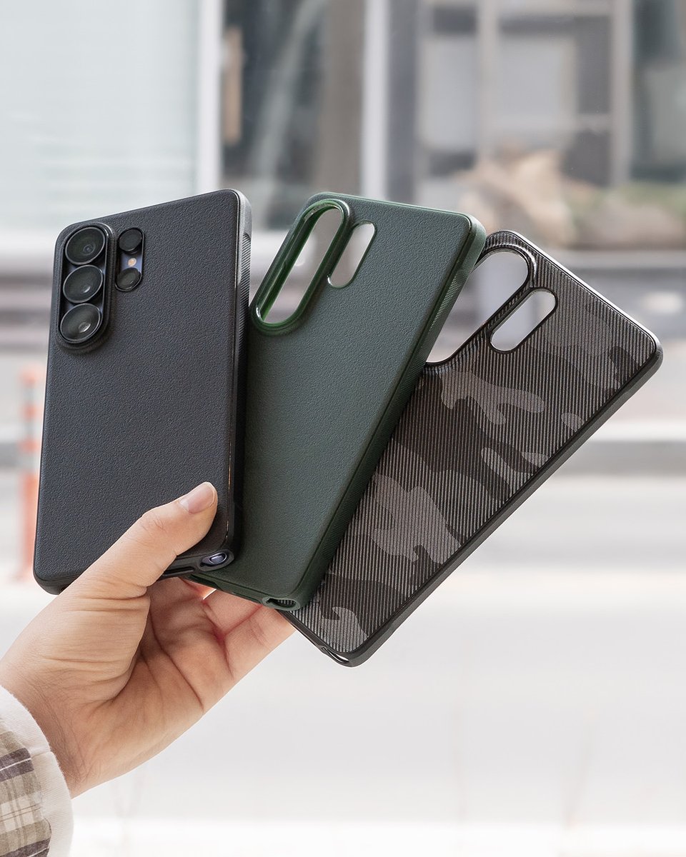 ringkeindia's tweet photo. You don’t know what grip is… until you’ve tried the Ringke Onyx. 👀

Textured feel. Secure grip. Everyday protection.

Now made for the Galaxy S26 series. 🖤

Which Onyx finish would you pick? 👇

#GalaxyS26 #Ringke #RingkeOnyx #PhoneCase https://t.co/viE4ICa4qd
