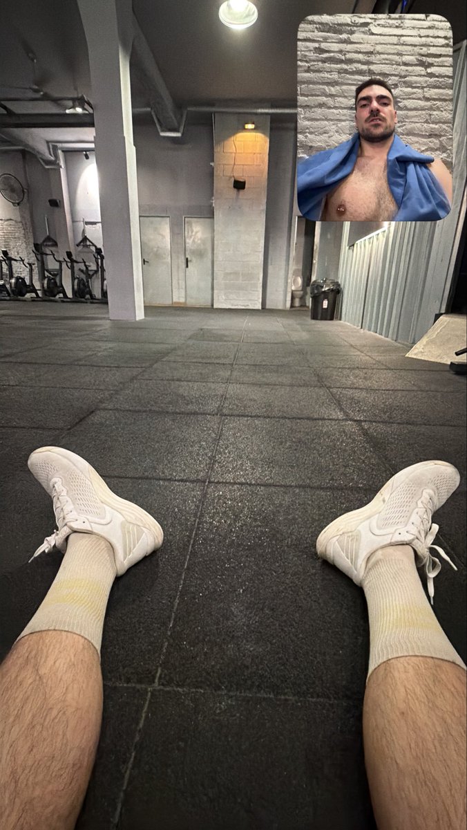 ercanberke's tweet photo. taking advantage of staycation ✌🏻 https://t.co/scmM601Owu