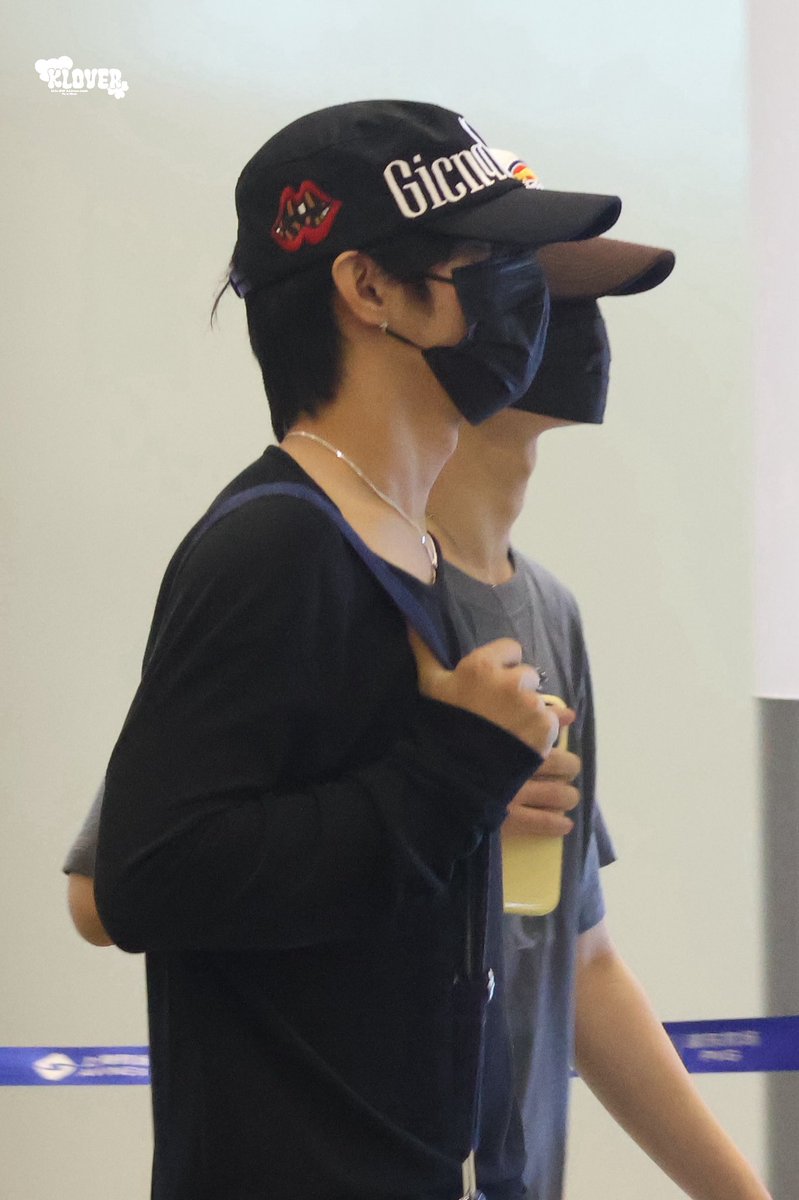 kloverruby's tweet photo. #아홉 #AHOF
#JL #제이엘 
#박주원 #JUWON

260814

SHANGHAI到达 https://t.co/xfK4cq3vzQ