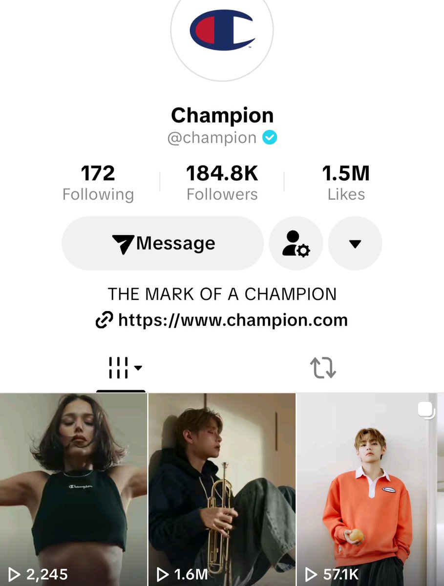 111taekim1111's tweet photo. Champion followers on TikTok increasing quite fast after appointing Kim Taehyung as their global ambassador 😌🔥 https://t.co/7zsxjL4c4E