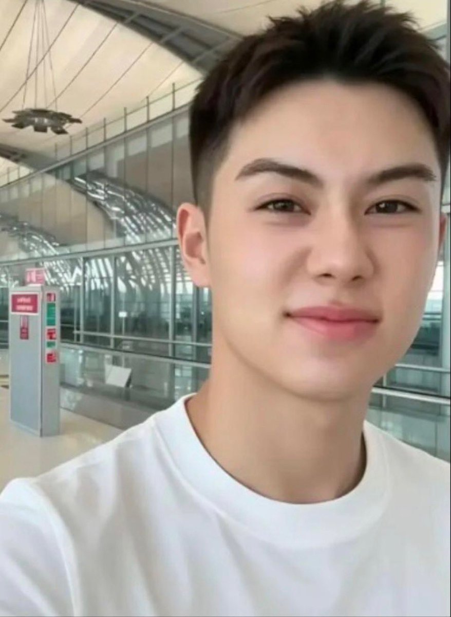 txtomggotvelvet's tweet photo. LENA                                      LOREN
JOWA NI MIU                   JOWA NI @MightNotBMiles 

SOAFER GANDA AT GWAPO NAMAN😙😆 https://t.co/wVVzuzhewc