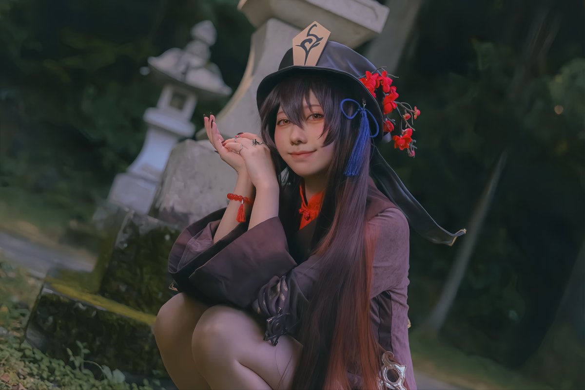 uyuyu_88's tweet photo. ⚠︎︎cosplay👻

原神 / 胡桃

📸 @hikarabitauni 様 https://t.co/7CGddWEW7N