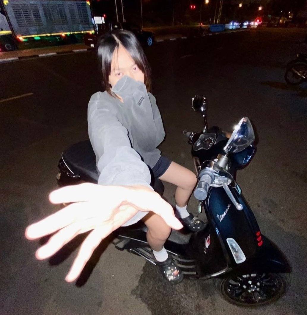JohnsieTerrero's tweet photo. โสดมา 2 ปี  

อยากหานัดคน ขอคนไม่ขี้เก๊กกกก
ไม่เรื่องมาก 

Idid  ::::}    nieyye

#ชลบุรี #บ่อวิน #ศรีราชา
ชลบุรี #แหลมฉบัง https://t.co/VbPmZvD3rx