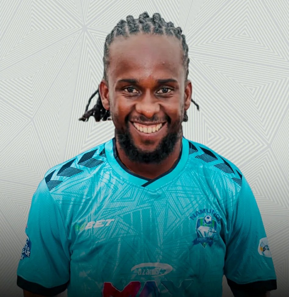 Iamfelixtz's tweet photo. 🚨 Mechi ya kesho ya NBC PL 🇹🇿 kati ya wenyeji Namungo Fc dhidi ya Mabingwa watetezi Yanga Sc itapigwa saa tatu usiku katika uwanja wa Majaliwa

Wananchi 🔰 wataanza na sherehe za utambulisho wa mchezaji wao mpya katika uwanja wa KMC kisha wataangalia mechi hiyo kwenye BIG SCREEN https://t.co/nH3FzMlHHv
