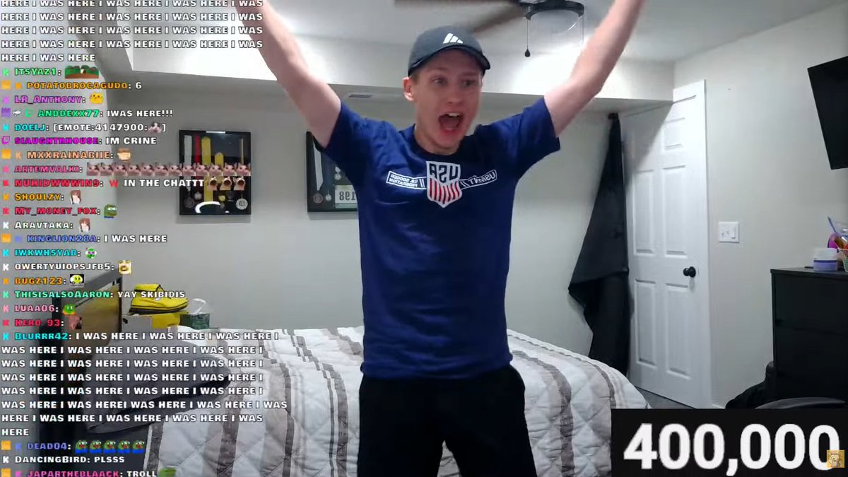 WaffleTradesYT's tweet photo. 400,000 SUBSCRIBERS!!! 🎉

40% to 1 MILLION! ⏳ https://t.co/56P0m5LaSn
