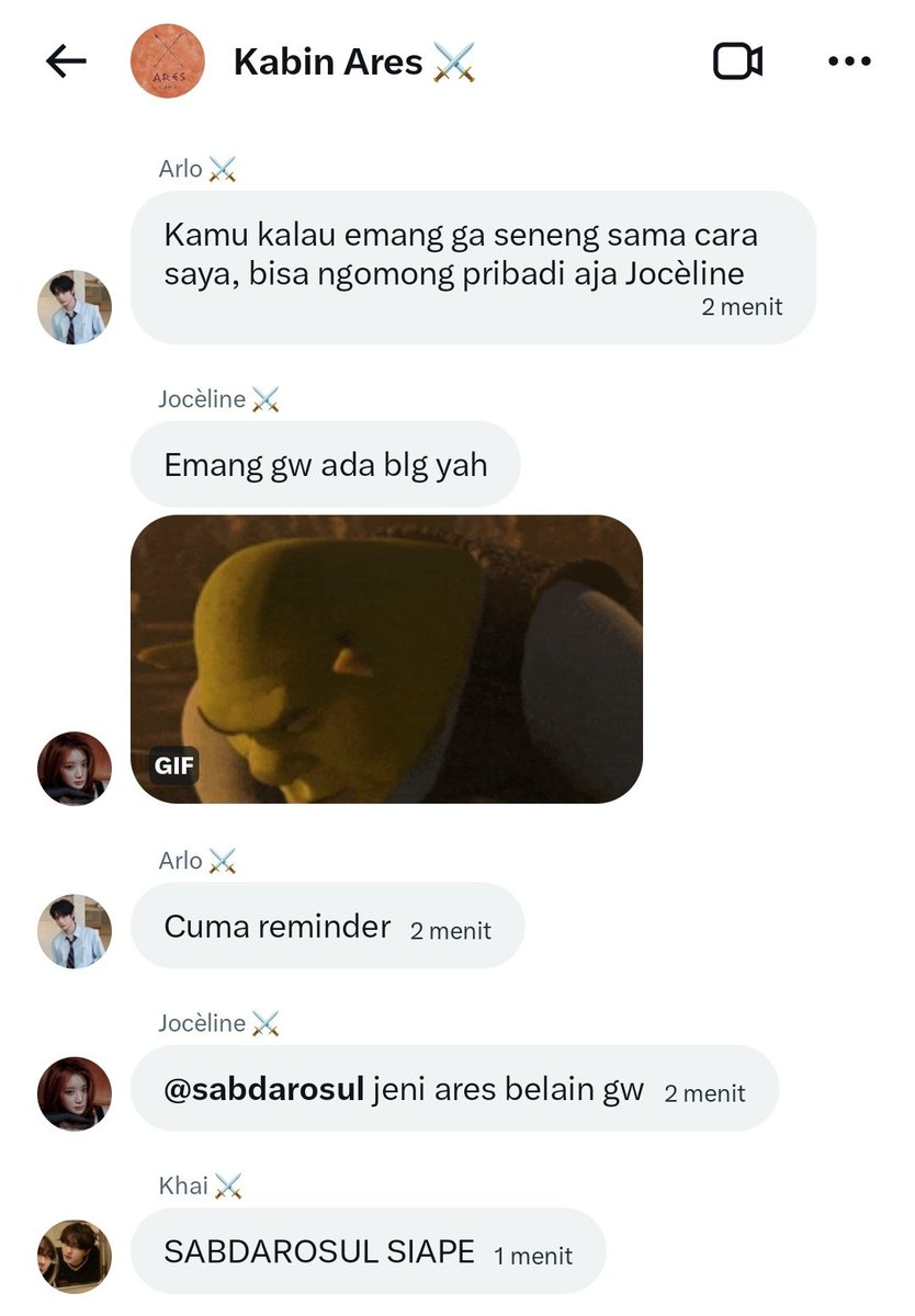sunlightclowns's tweet photo. Live report dari kabin ares https://t.co/QQGtT319oW