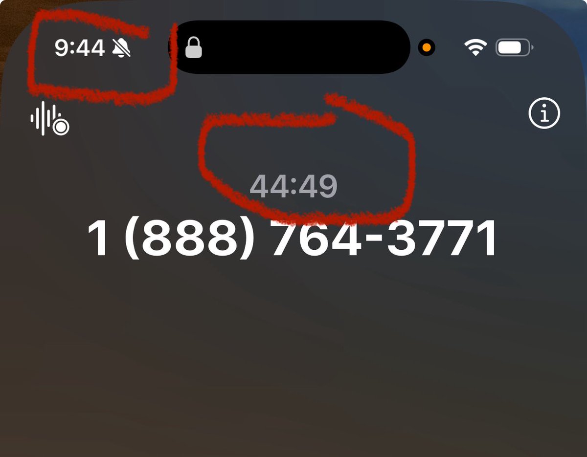 TFCin110's tweet photo. After @RogersHelps completely ignored my DMs and mentions, I have finally gotten through to the Roger’s help centre. This after weeks of calling only to be told call volume is too high and automatically disconnected. Now I have been waiting for 45mins after calling at 9am! Crazy! https://t.co/exUAnBcRuo