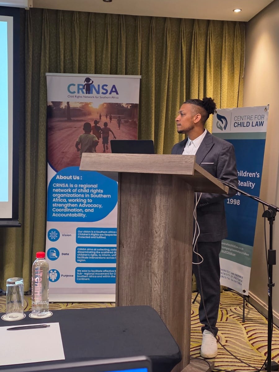 NMCF_SA's tweet photo. As part of the Nelson Mandela Children’s Fund's Khuluma Mntwana Sikuzwe (Speak, child. We are listening) strategy, Anzio Jacobs joined UNICEF &amp; Kutunga for a discussion on the effects of digitalisation without infrastructure and what this means for children.
📍Durban https://t.co/plFOmpXstx