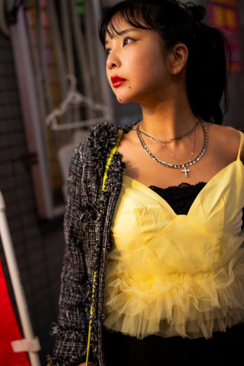 black_pepper's tweet photo. 阿佐ヶ谷、いいなー。

model:あずりな（@azurina_cc）
Loc:阿佐ヶ谷

SONY α7RV
SONY FE 35mm F1.4 GM https://t.co/n7OieyVnF6