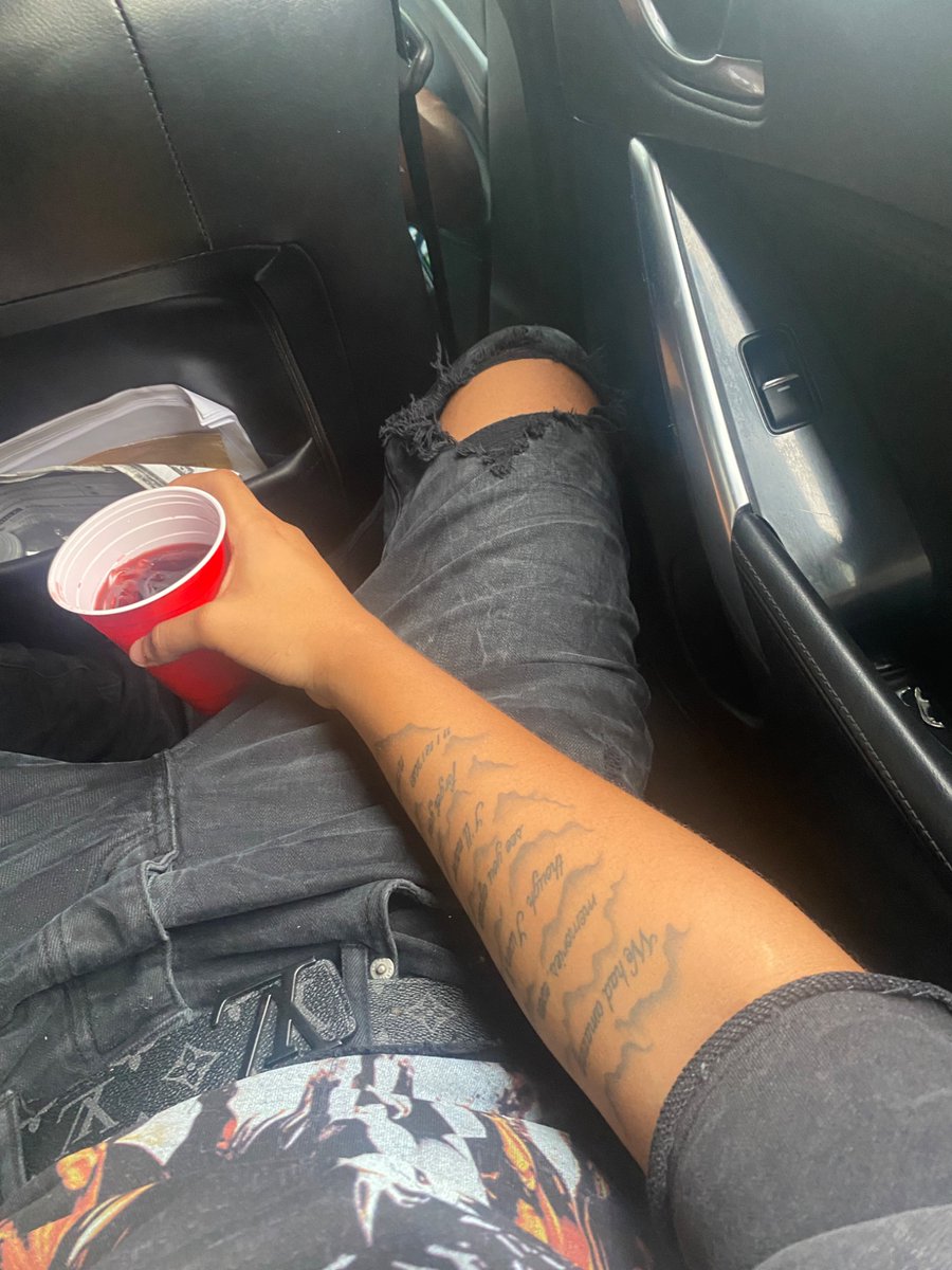 unknownslvtt's tweet photo. links ? head ? who wanna swallow this fat ass dick omg😩😩, I need a eaterrrr #nyclinks #nycfreaks #nyc #chudai #nsfwtwtًً #horny #bronx #freak #hornyteen https://t.co/eDre17wevN