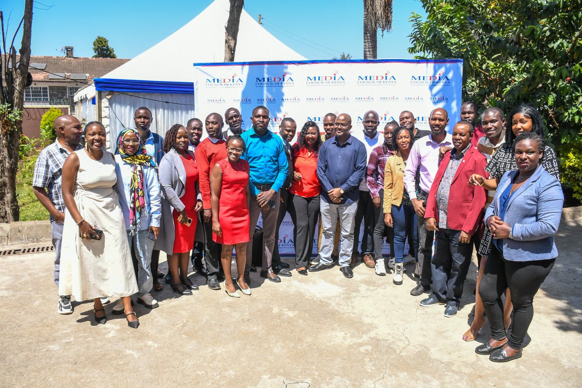 nkrjournalists's tweet photo. Members of Nakuru Journalists Association at the launch of the Nakuru Media Lab by @CSICT_KE
@MediaCouncilK https://t.co/6z3Wz78bQs