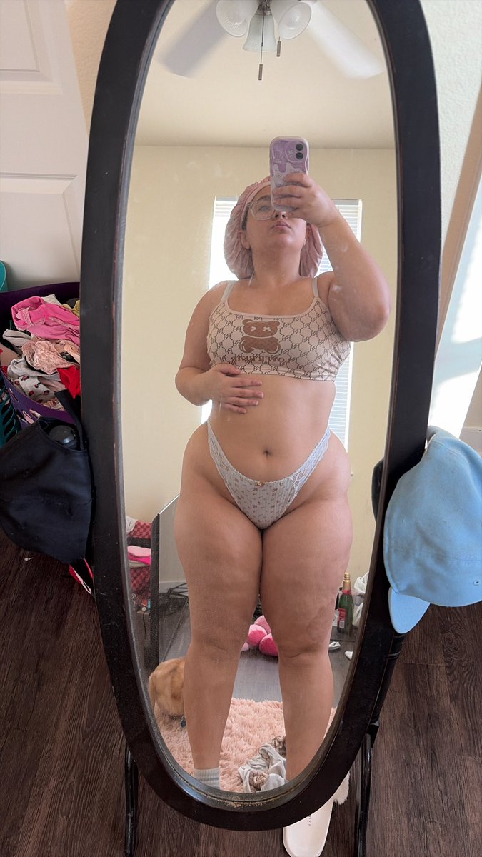 amookayy's tweet photo. #thick #lightskin #pics #bbw #fatass https://t.co/hdFHV7IjUr