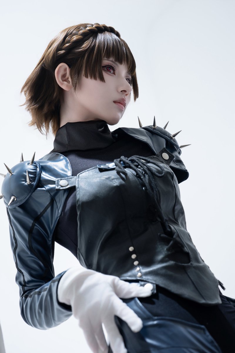 XaiabP's tweet photo. PERSONA ON FRONTLINE
みんなもう遊んだ？

#NIKKE #NIKKExペルソナ https://t.co/zcik1JbEpe