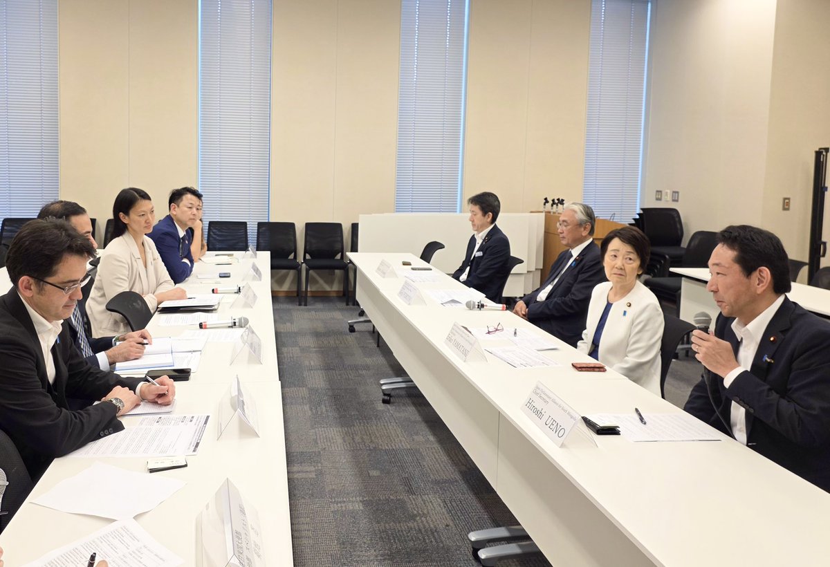 ueno_hiroshi's tweet photo. 先日は、米国国務省 民主主義・人権・労働局のジュリー・ターナー次官補代理代行はじめ米国政府の方々との意見交換会に参加。 
日本側からは「中国による人権侵害を究明し行動する議員連盟」「日本 #ウイグル 国会議員連盟」「日本 #チベット 国会議員連盟」「#南モンゴル を支援する議員連盟」を代表して、古屋圭司先生、山谷えり子先生、石川昭政先生と私が出席いたしました。
今後も、同じ価値観を共有する両国で情報交換を行いつつ、全ての人の人権が尊重され、我々の主権が中国による越境弾圧行為から守られるよう活動してまいります。