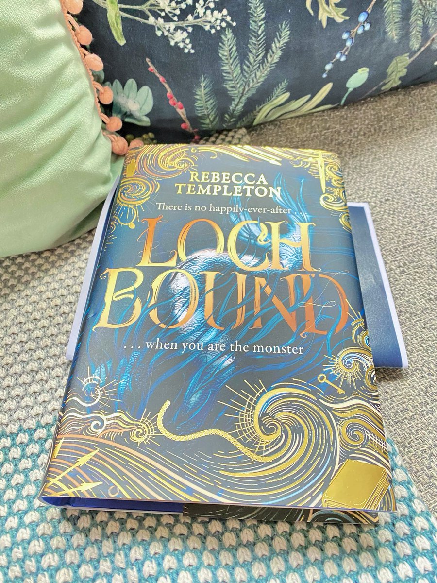 hayleylotusflo1's tweet photo. *NEW BLOG POST* 

Loch Bound by Rebecca Templeton

https://t.co/gl7vzQBHsD

@Squadpod3 @BooksSphere #squadpodfeaturedbook #squadpodreviews #lochbound #bookreview https://t.co/08MbKtbfkn