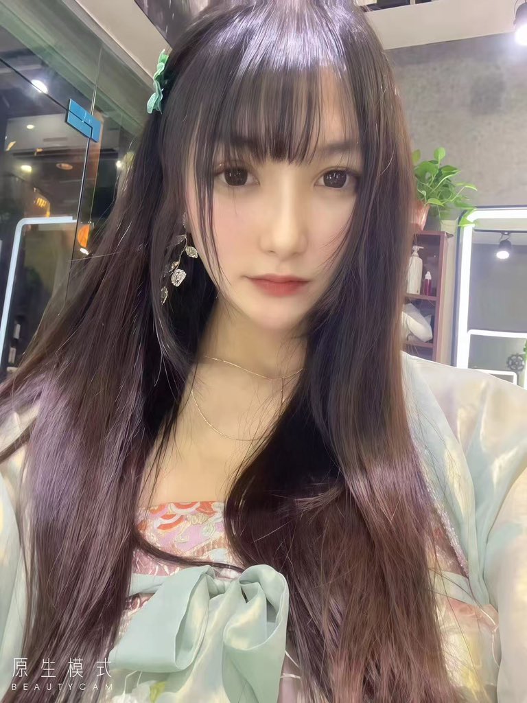 Liutt66's tweet photo. #反差 #汉服 https://t.co/pg5RorFKrK