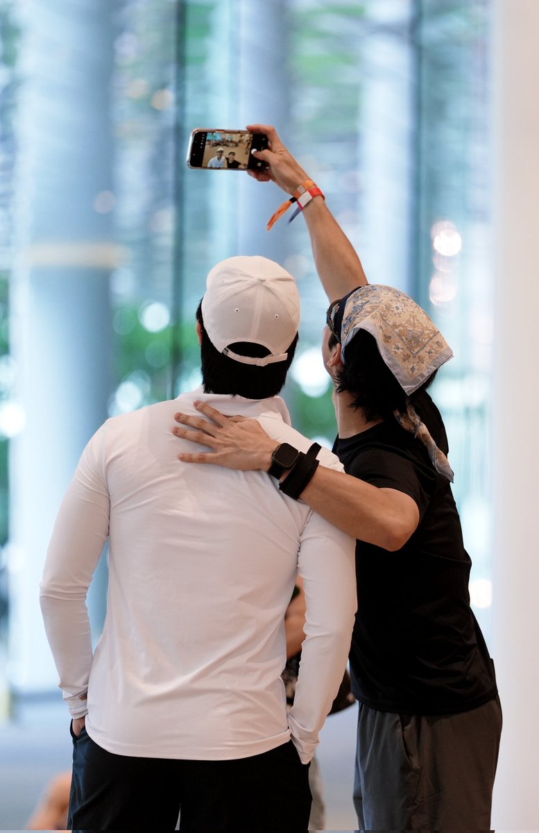 mileapoxjh's tweet photo. 🥰🥰🥰
@milephakphum #MilePhakphum
@Nnattawin1  #ApoNattawin
#HyroxBangkok2026 https://t.co/IRrvIfpPt5