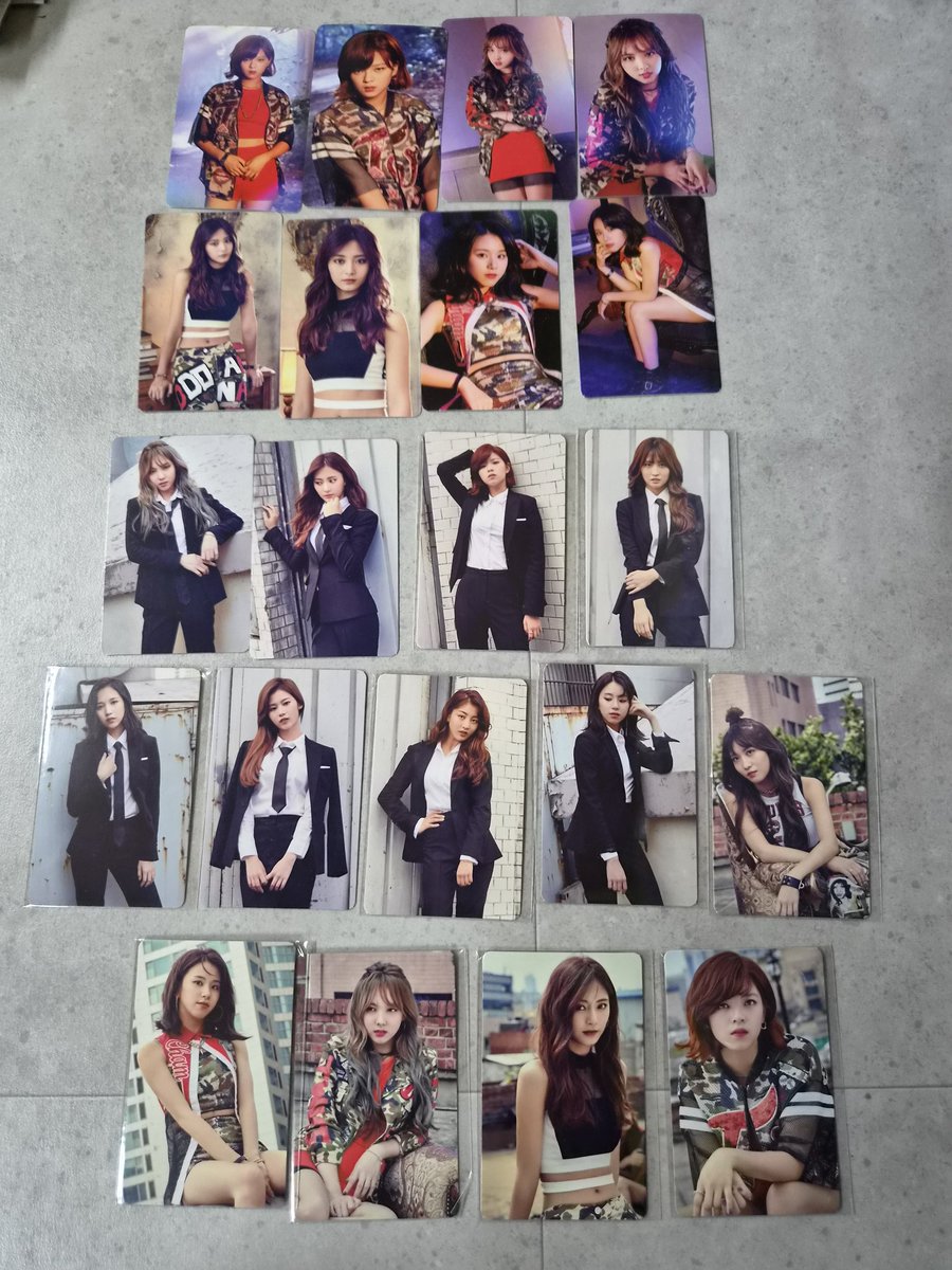 iamgorui's tweet photo. 트와이스 once begins event 포토카드 
원스비긴스 첫번째 팬미팅 포카 

Each 0.4

인증은 첫거래시 5.0이상만

뭘 살건지 명확하게 말하세요
준등기 0.2
우체국택배 0.4
즉입만
wts/lfb  photocard
포카
TWICE 

나연 정연 모모 사나 지효 미나 다현 채영 쯔위
nayeon jeongyeon momo sana 10주년 https://t.co/b30a8otRD1